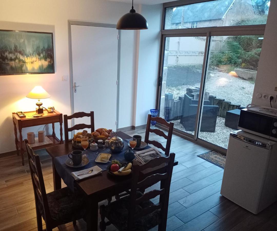 Au Mont & Merveilles Sartilly-Baie-Bocage Exterior foto